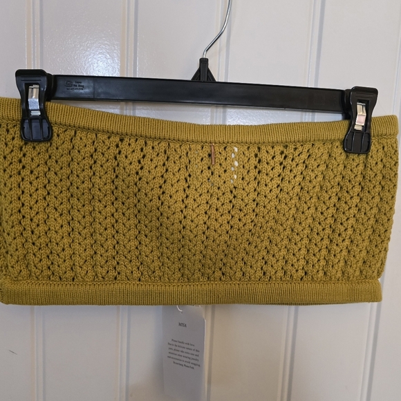 Misa Mustard Yellow Crochet Top NWT - Picture 4 of 5